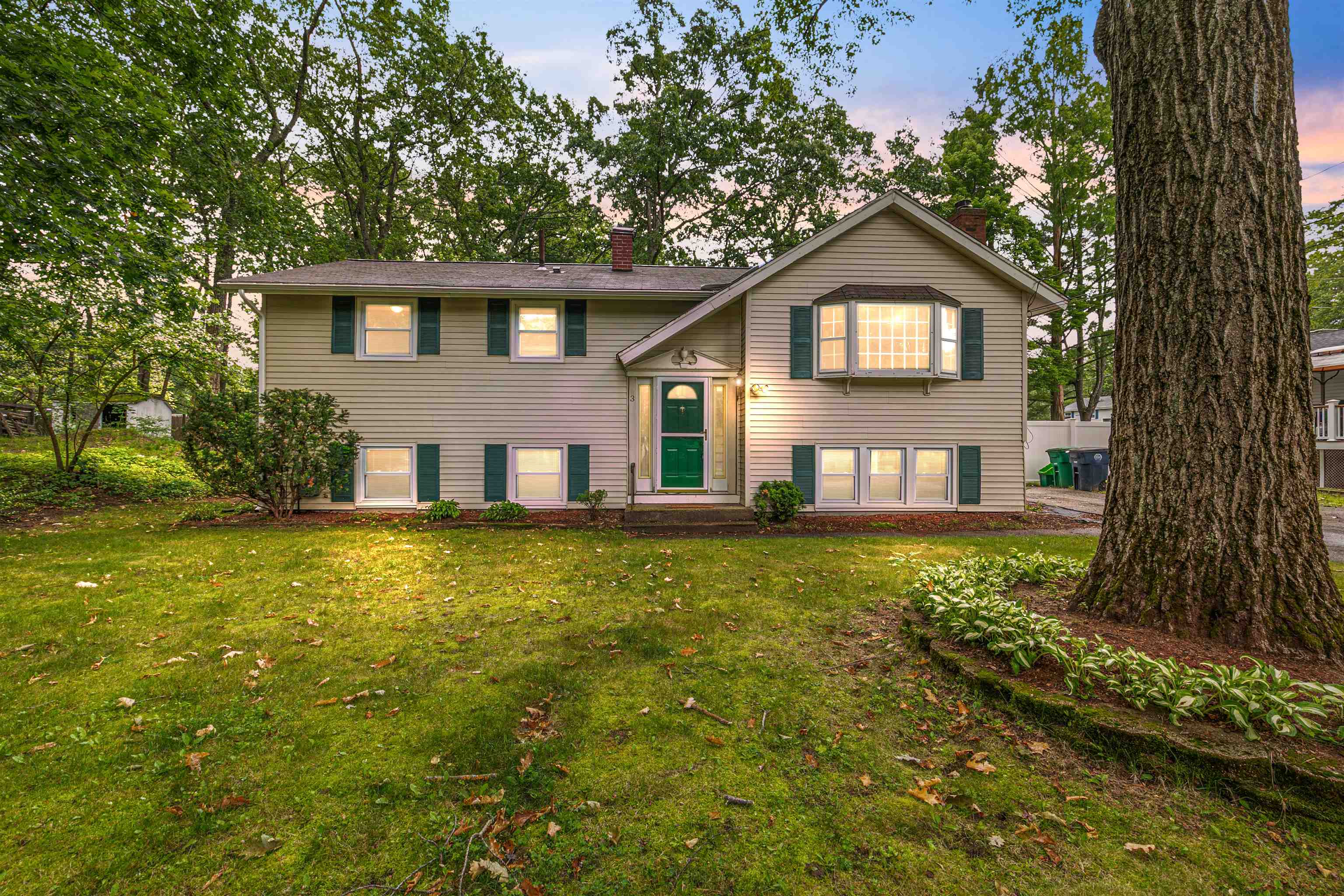 3 Custom Street Nashua, NH 03062 - Photo 1 of 47 Gallery Image 1