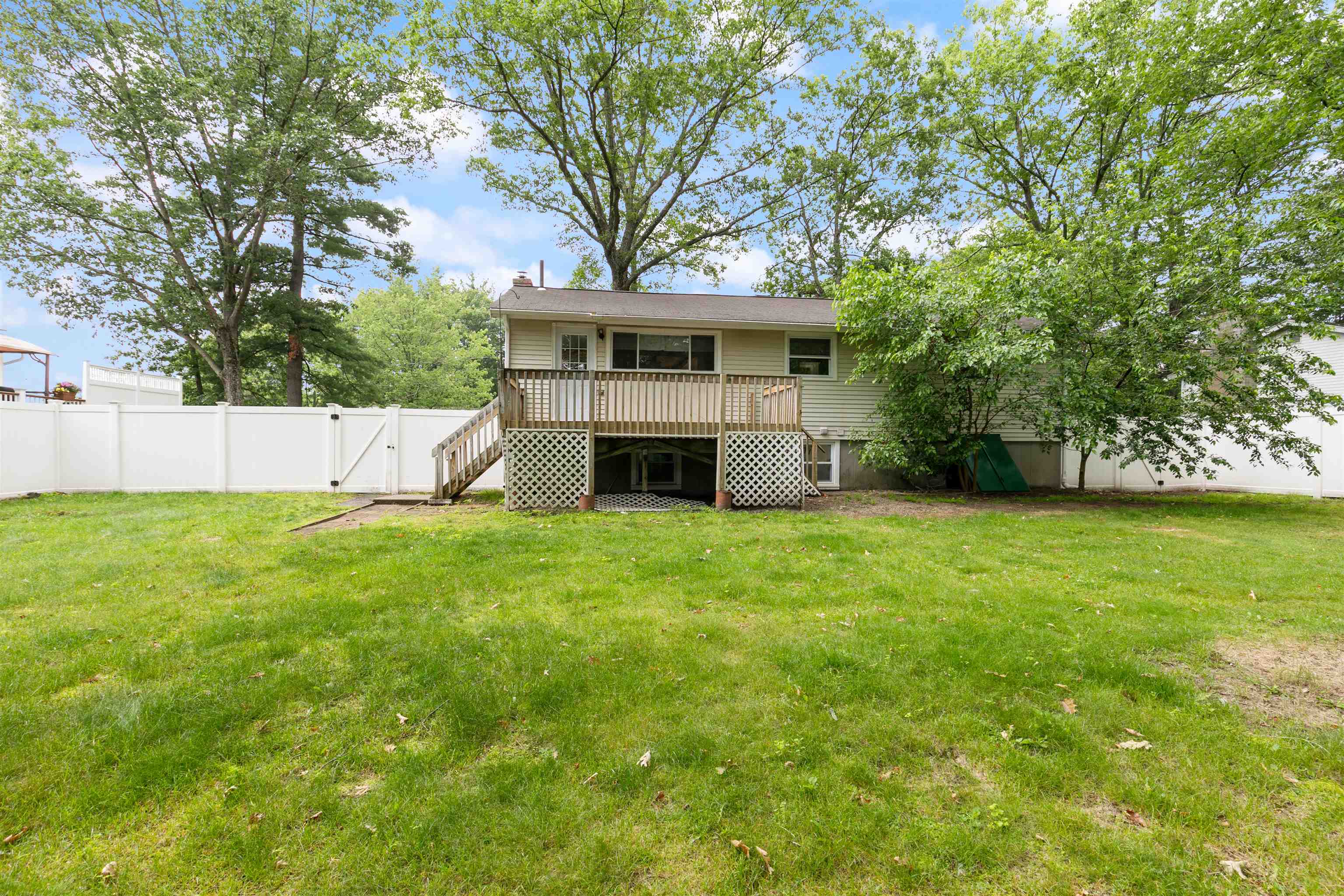 3 Custom Street Nashua, NH 03062 - Photo 43 of 47 Gallery Image 43
