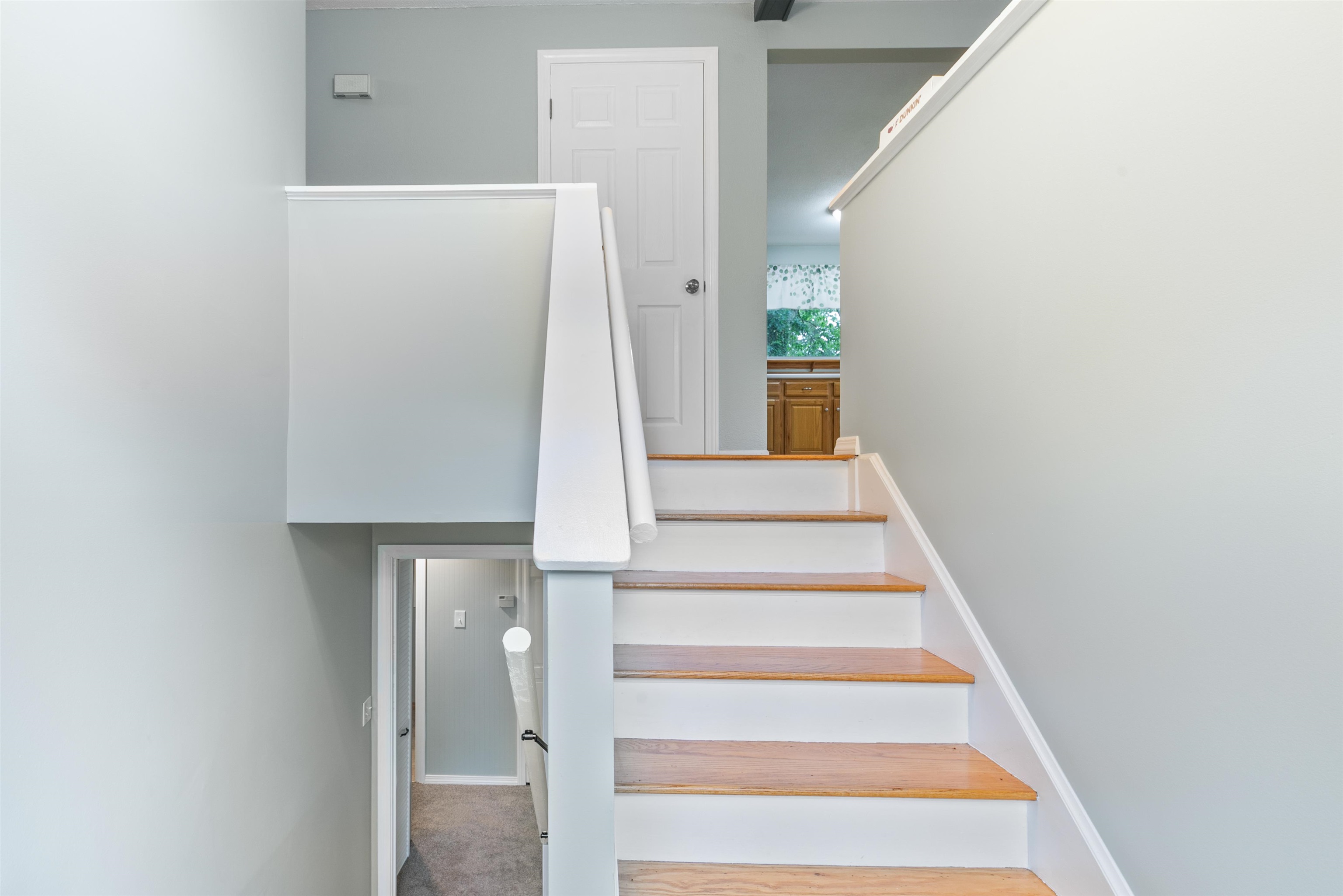 3 Custom Street Nashua, NH 03062 - Photo 5 of 47 Gallery Image 5