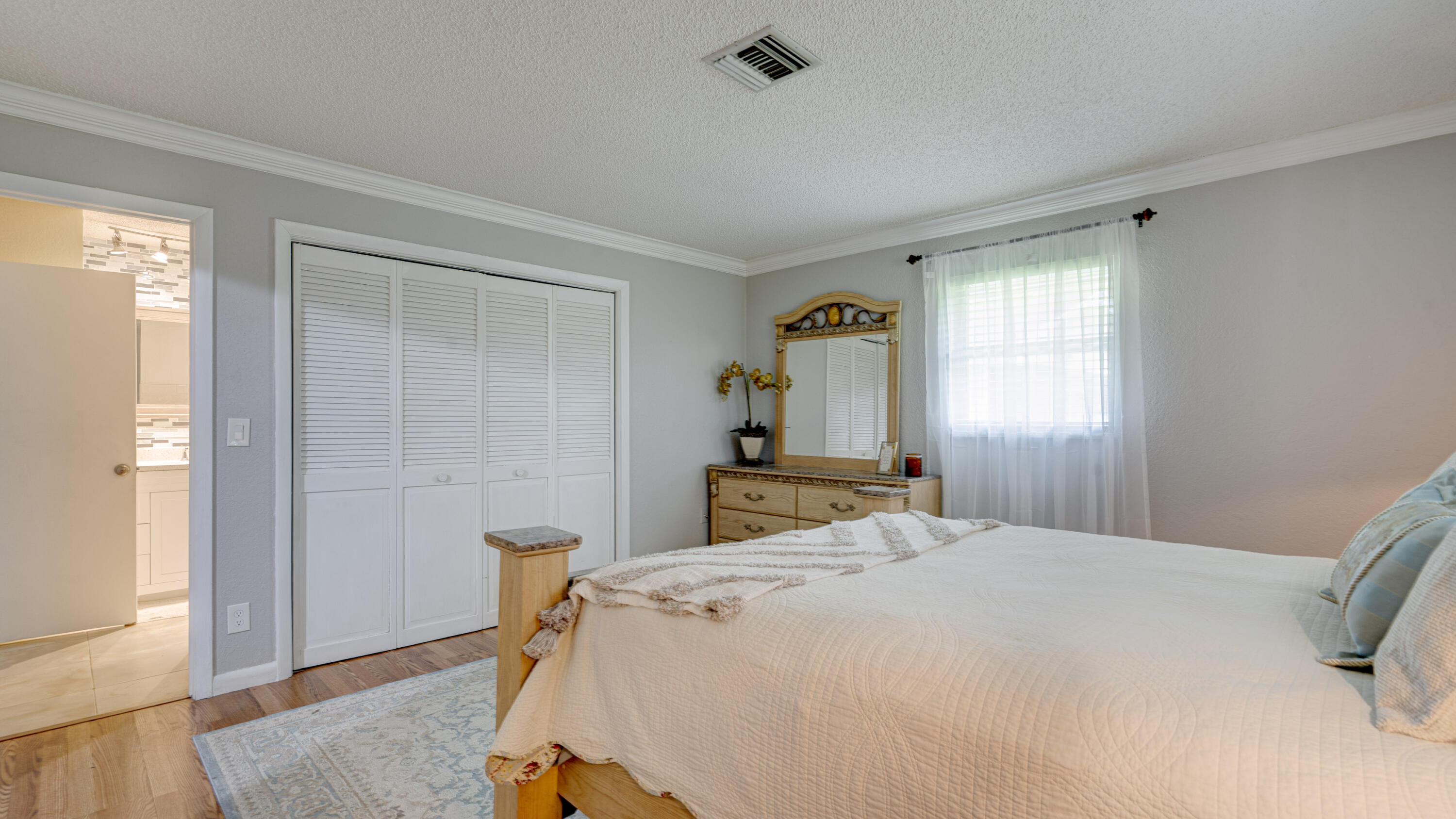 1616 E Road Loxahatchee, FL 33470 - Photo 24 of 90 1616_E_Rd_Loxahatchee_FL_susamma-73