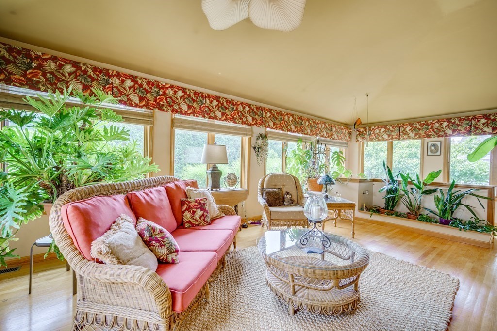 14 Primrose Path Hatfield, MA 01038 - Photo 13 of 41 Gallery Image 13