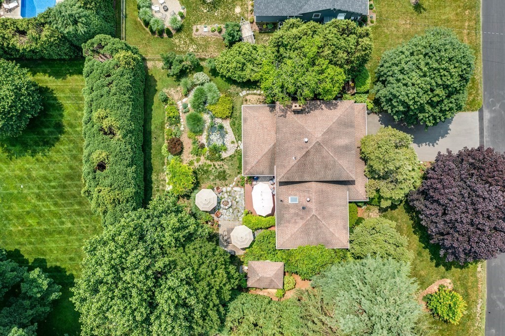 14 Primrose Path Hatfield, MA 01038 - Photo 40 of 41 Gallery Image 40