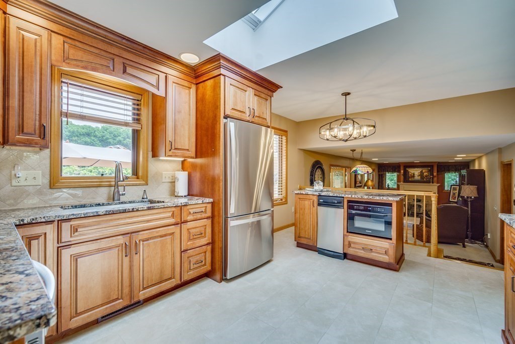 14 Primrose Path Hatfield, MA 01038 - Photo 10 of 41 Gallery Image 10