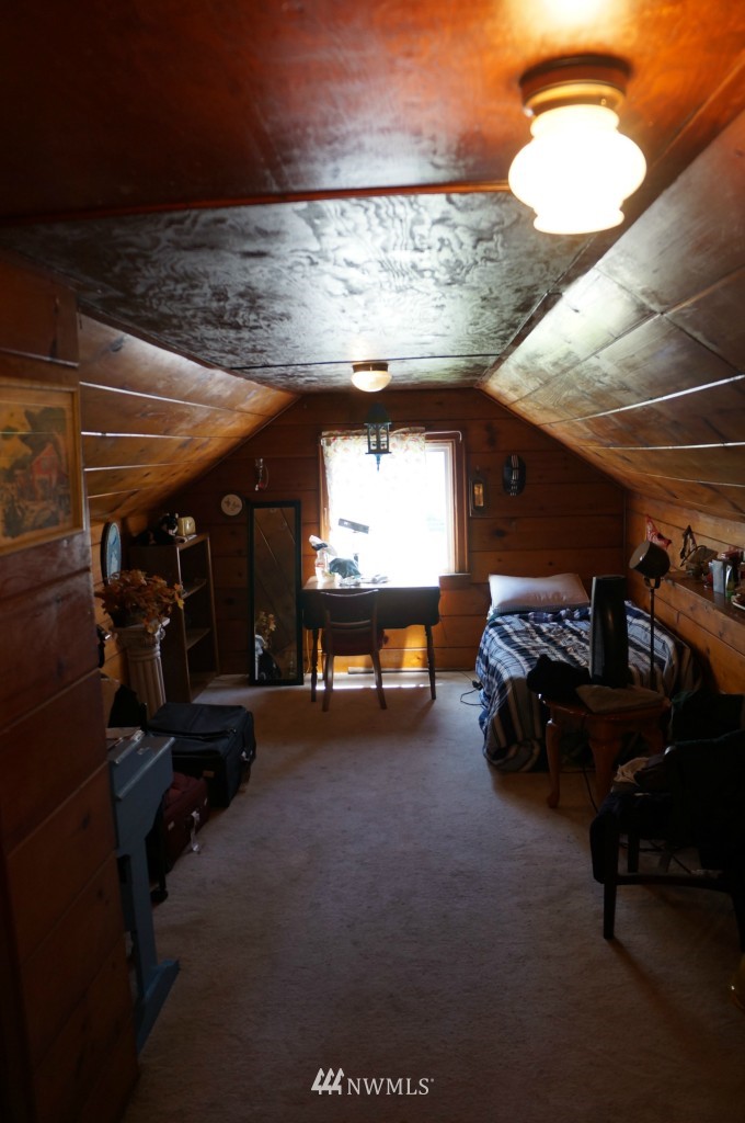 1222 Northeast 96th Street Seattle, WA 98115 - Photo 10 of 12