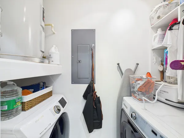 $10,000 | 2520 Robinhood Street, Unit 506, Houston, TX 77005
