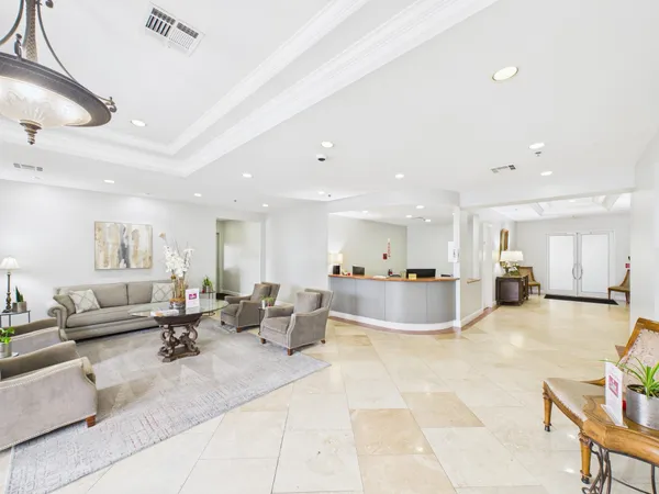 $10,000 | 2520 Robinhood Street, Unit 506, Houston, TX 77005