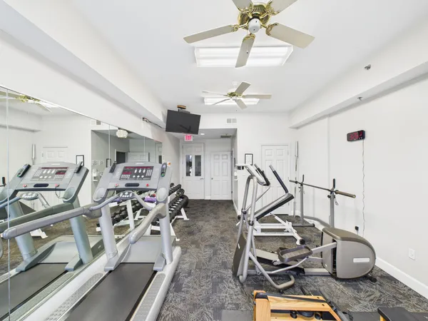 $10,000 | 2520 Robinhood Street, Unit 506, Houston, TX 77005