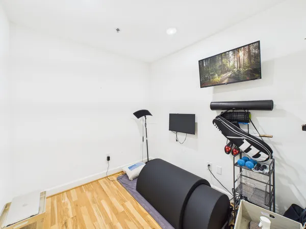 $10,000 | 2520 Robinhood Street, Unit 506, Houston, TX 77005