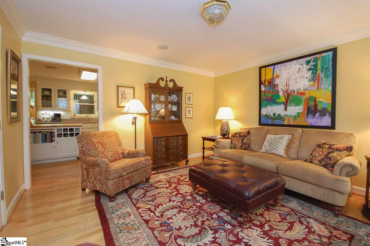 114 West Shallowstone Road Greer, SC 29650 - Photo 8 of 36 Gallery Image 8