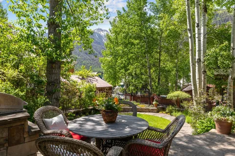 $12,500,000 | 210 North Aspen Street, Telluride, CO 81435