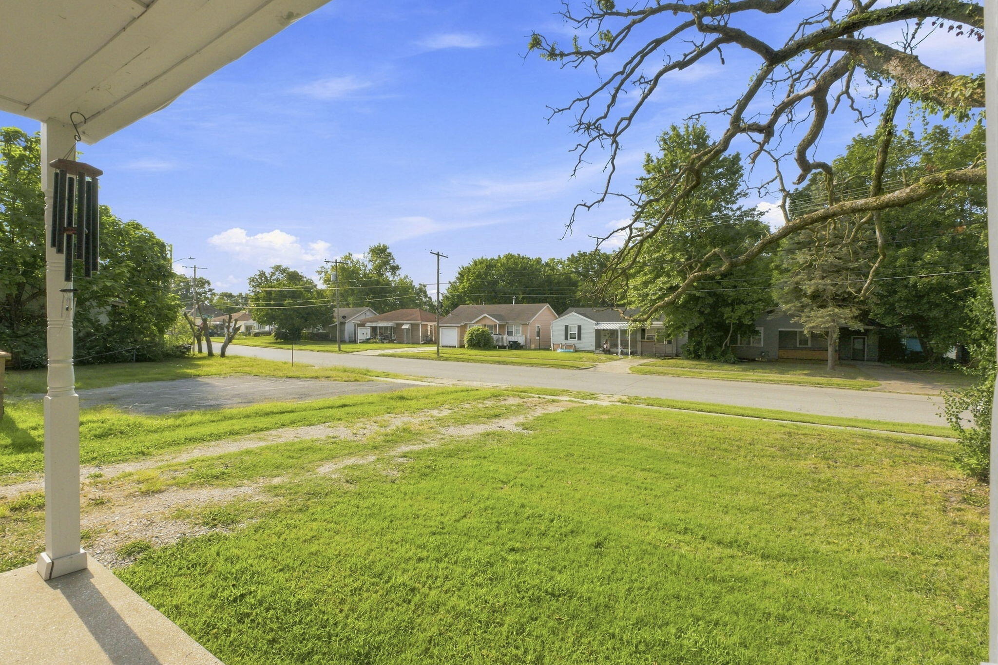 1925 West Atlantic Street Springfield, MO 65803 - Photo 5 of 27 5-web-or-mls-DSC04912
