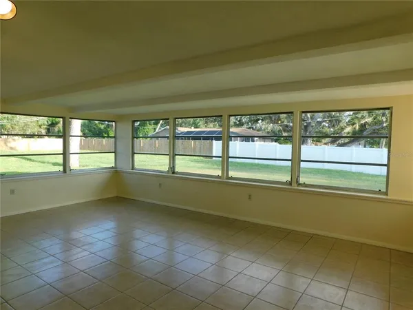 en empty room with window