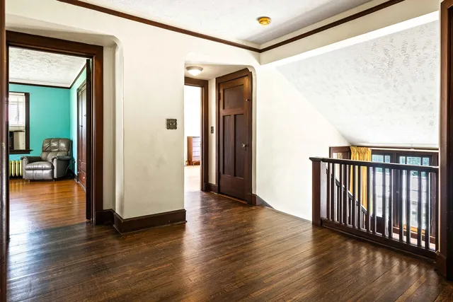 $225,000 | 546 Elmwood Court, El Paso, IL 61738