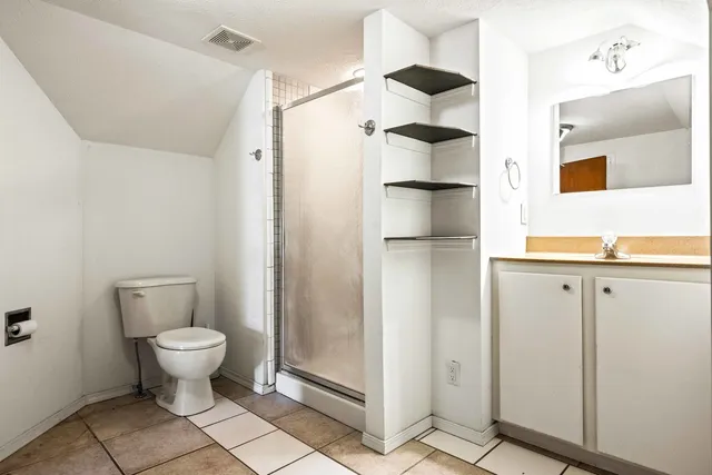 $225,000 | 546 Elmwood Court, El Paso, IL 61738