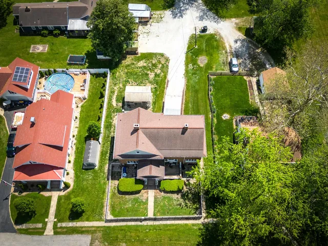 $225,000 | 546 Elmwood Court, El Paso, IL 61738