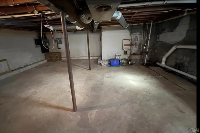 $2,400 | 6 Curtis Avenue, Lysander, NY 13027