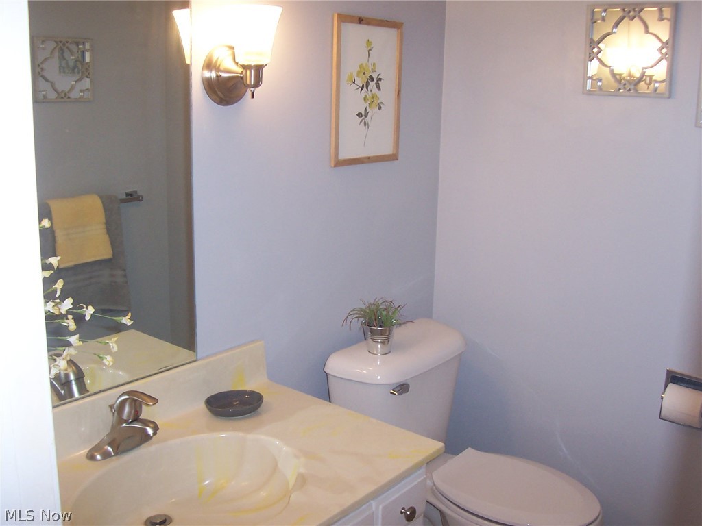 2385 Covington Road, Unit 204 Akron, OH 44313 - Photo 25 of 27