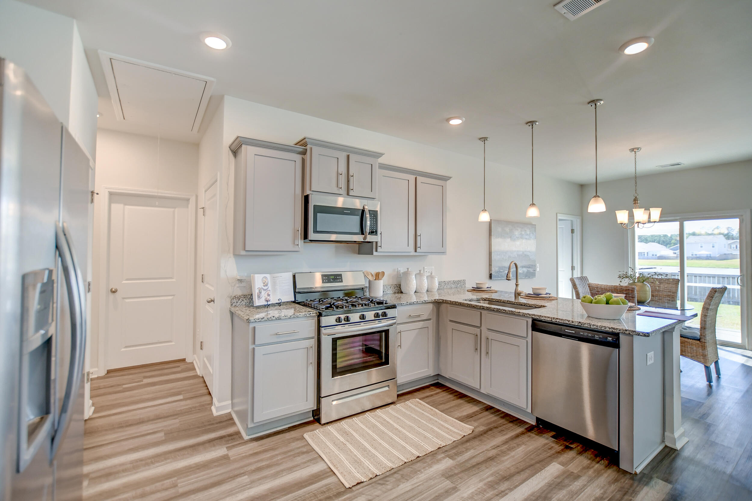 619 Wayton Circle Moncks Corner, SC 29461 - Photo 5 of 36 DSC_6438_39_40_41_42