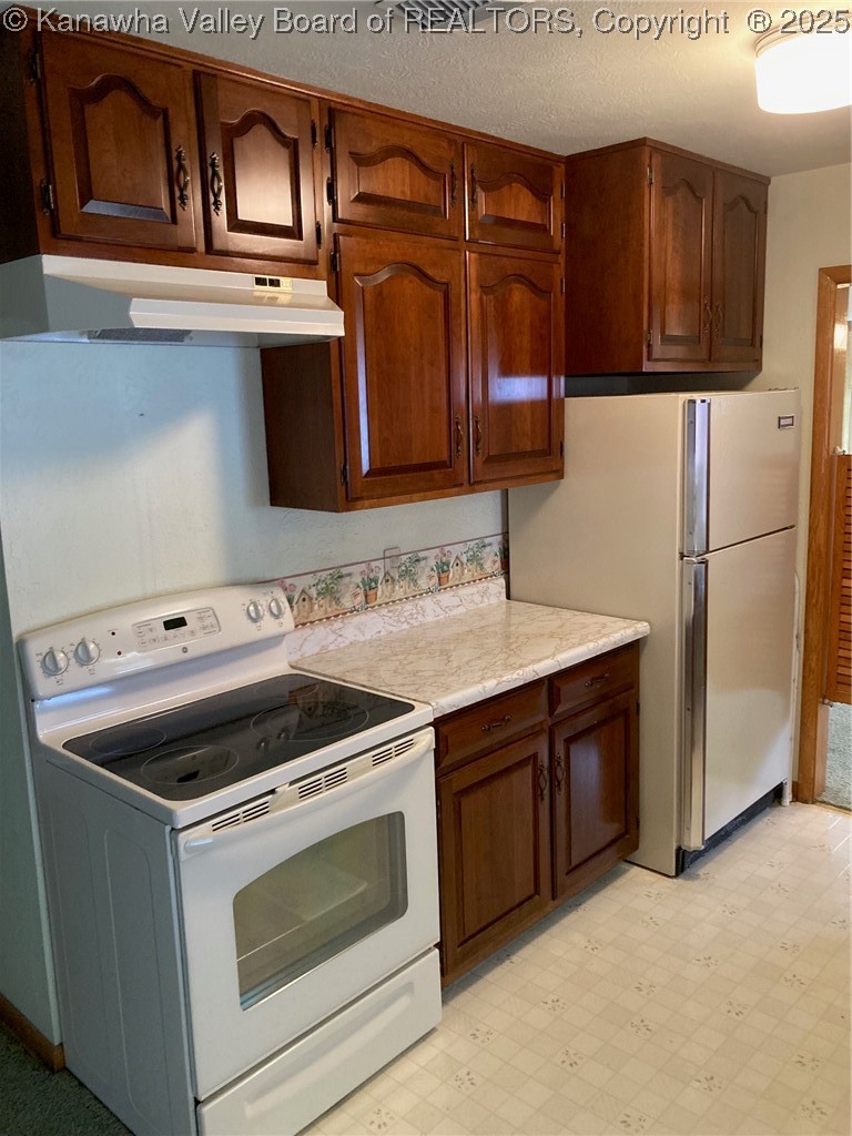 8472 Winfield Road Winfield, WV 25213 - Photo 5 of 31 Gallery Image 5