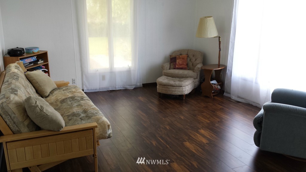 11953 Baseline Road East Moses Lake, WA 98837 - Photo 4 of 21 Gallery Image 4