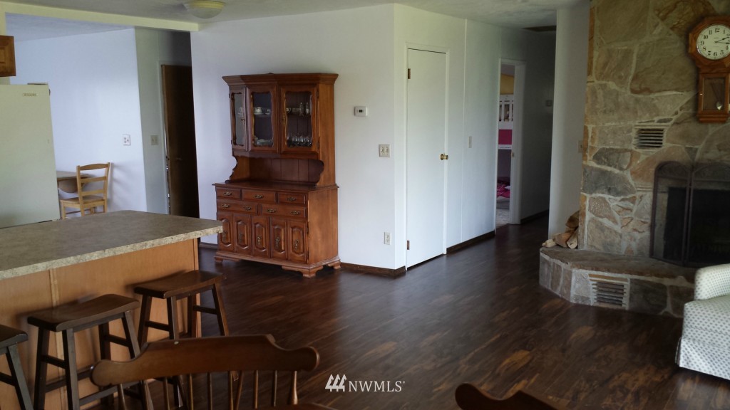 11953 Baseline Road East Moses Lake, WA 98837 - Photo 7 of 21 Gallery Image 7