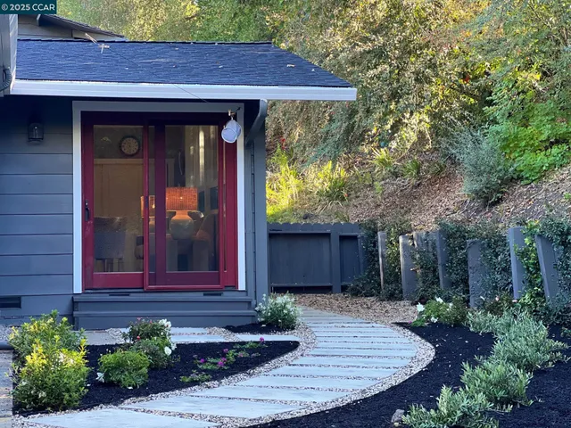 $1,595,000 | 1126 North Thompson Road, Lafayette, CA 94549