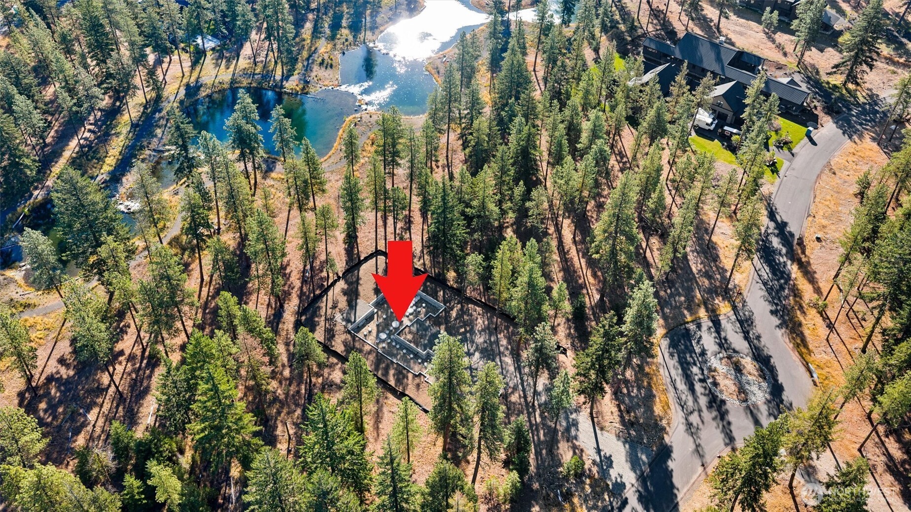 1891 Wanawish Loop Cle Elum, WA 98922 - Photo 11 of 21 a picture of street