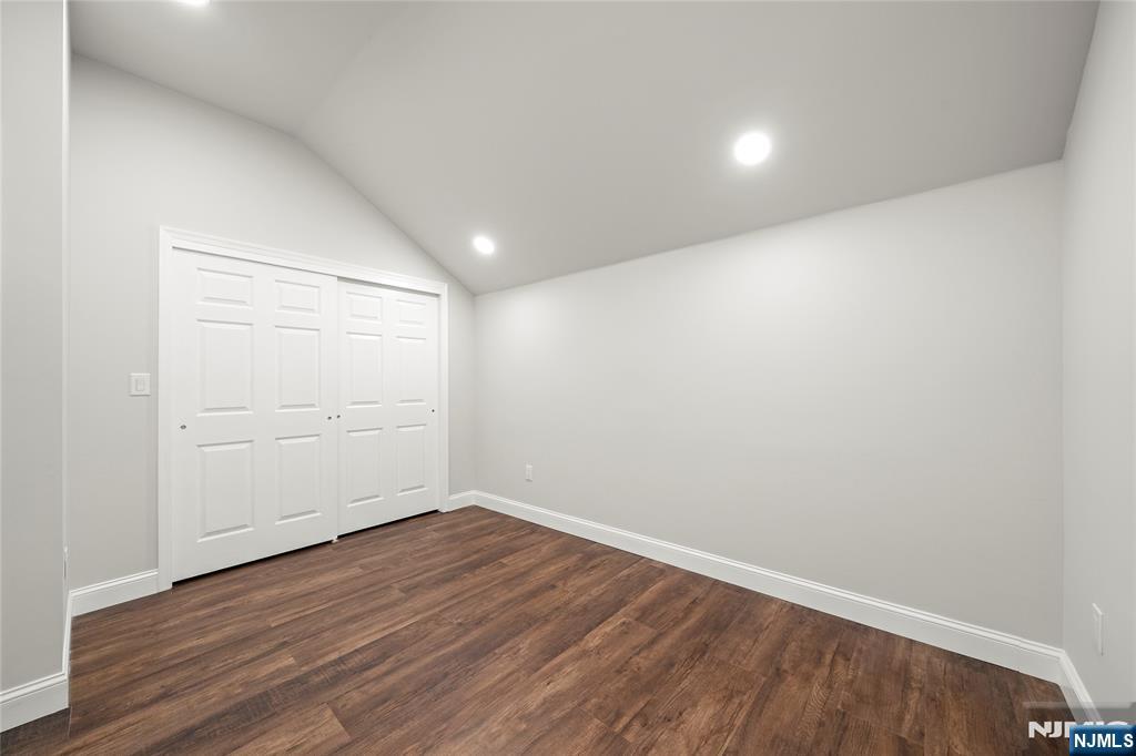 25 Woods Edge Road Old Tappan, NJ 07675 - Photo 24 of 30