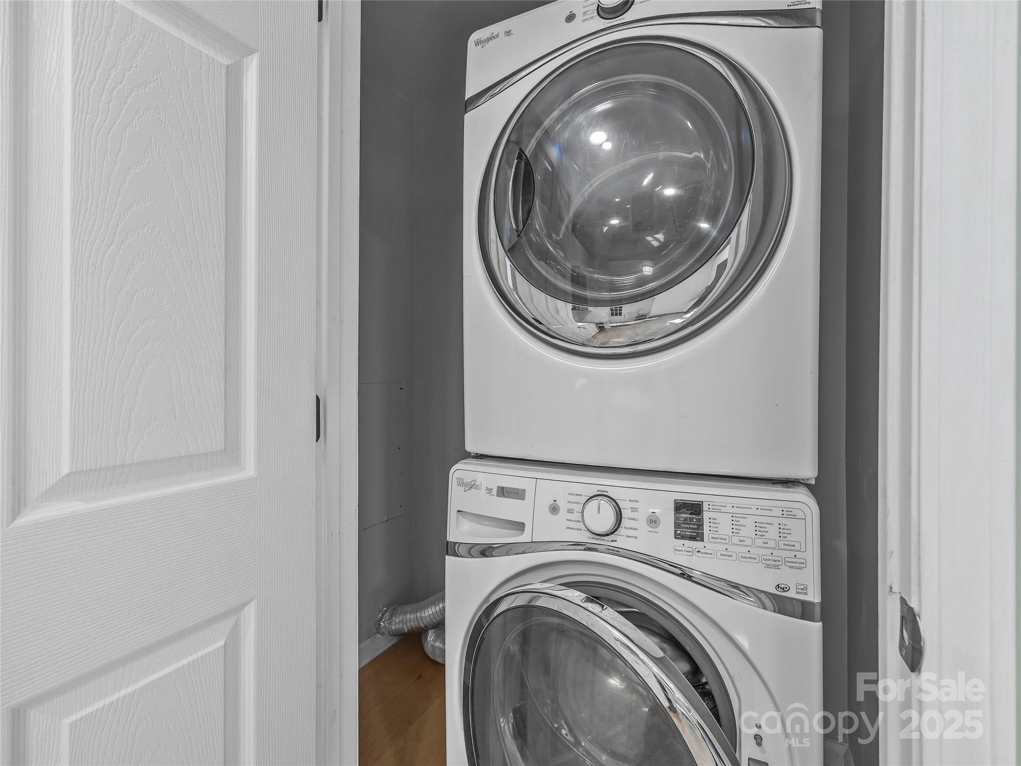 435 Thermal View Drive Tryon, NC 28782 - Photo 15 of 32 a close up view of washer and dryer