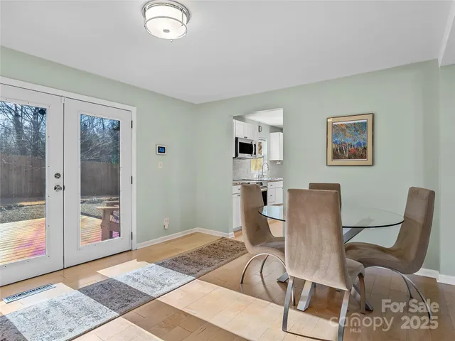 a view of a livingroom with furniture and window