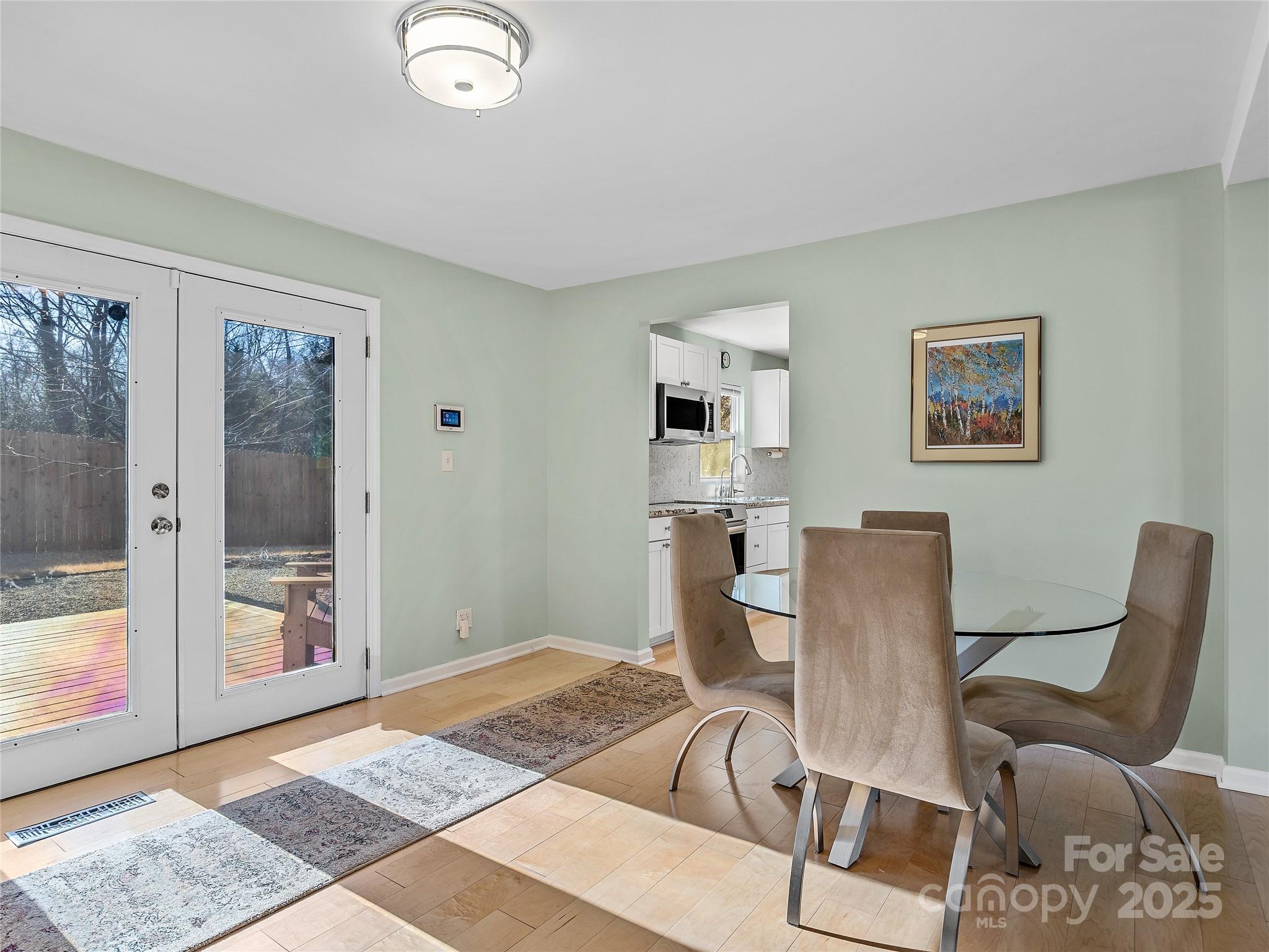 435 Thermal View Drive Tryon, NC 28782 - Photo 9 of 32 a view of a livingroom with furniture and window