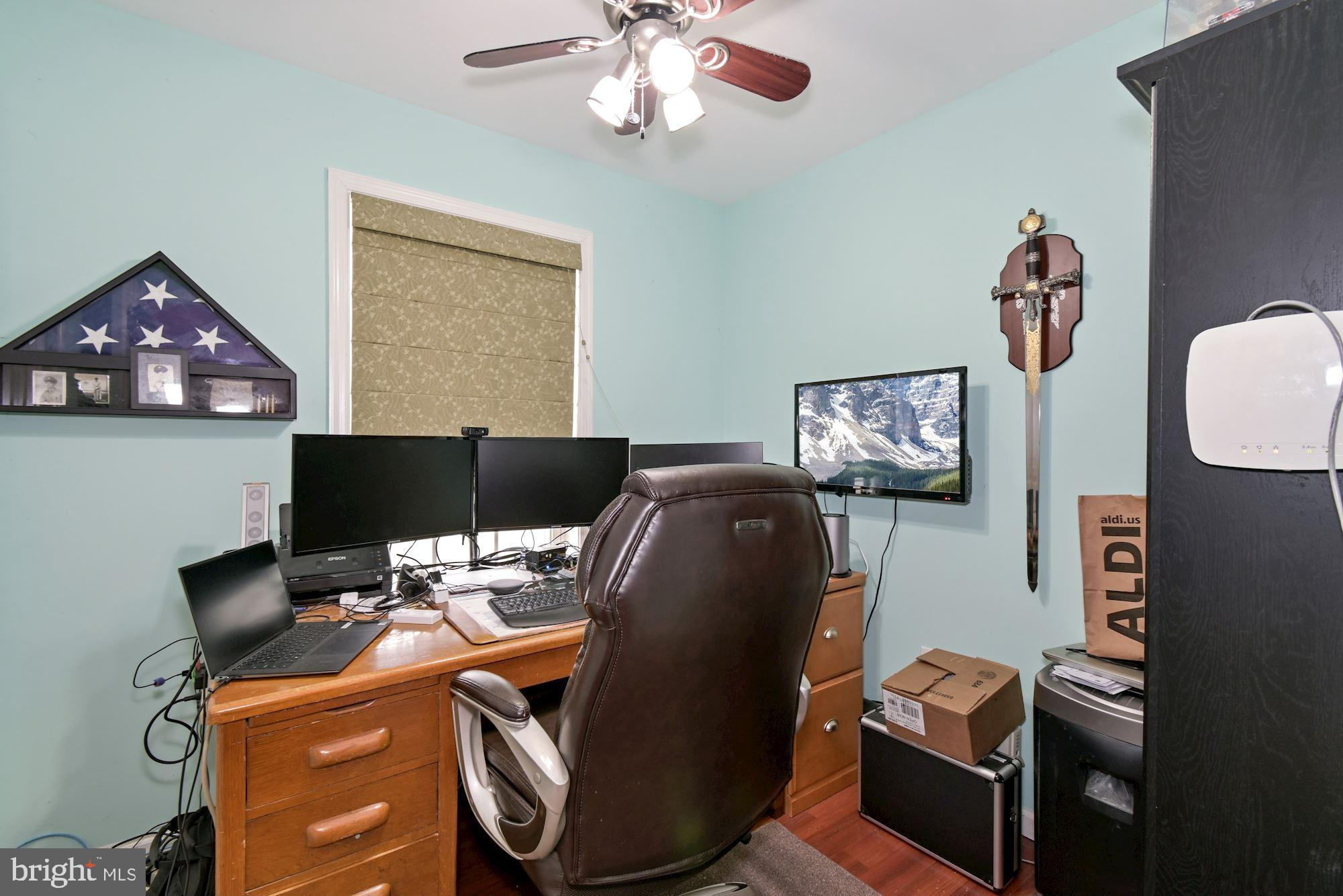 2500 Tollgate Road Quakertown, PA 18951 - Photo 27 of 32 IN-Suite Office