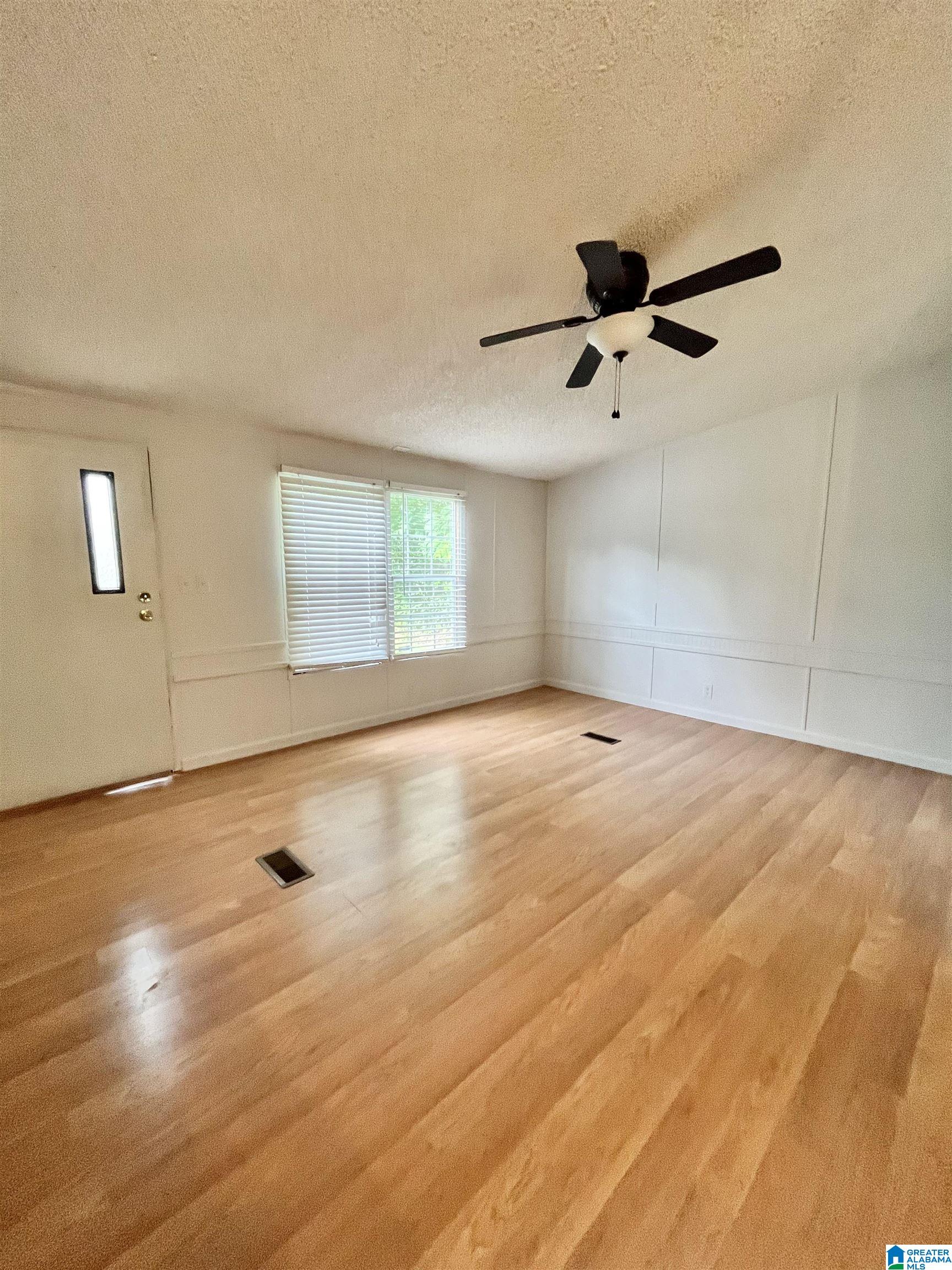 277 Maylene Drive Alabaster, AL 35114 - Photo 7 of 12