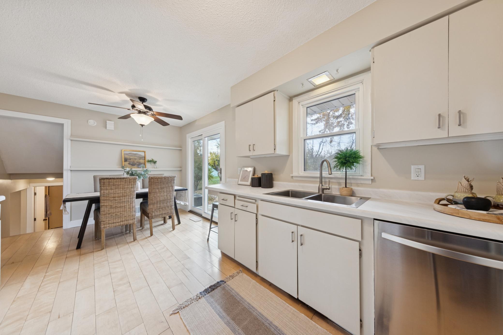 8418 Harkness Road Cottage Grove, MN 55016 - Photo 11 of 34 Gallery Image 11