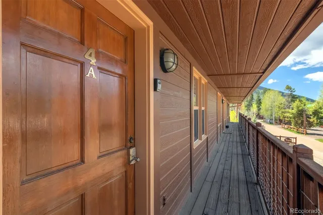 $749,000 | 220 Rapids Lane, Unit 4, Grand Lake, CO 80447