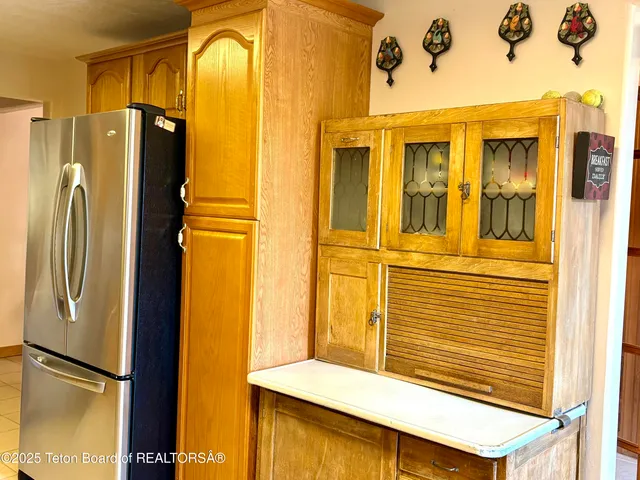 $889,000 | 189 Choke Cherry Lane, Irwin, ID 83428