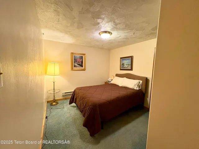 $889,000 | 189 Choke Cherry Lane, Irwin, ID 83428