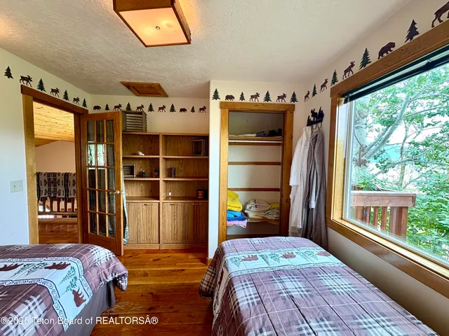 $889,000 | 189 Choke Cherry Lane, Irwin, ID 83428