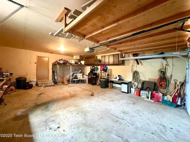 $889,000 | 189 Choke Cherry Lane, Irwin, ID 83428