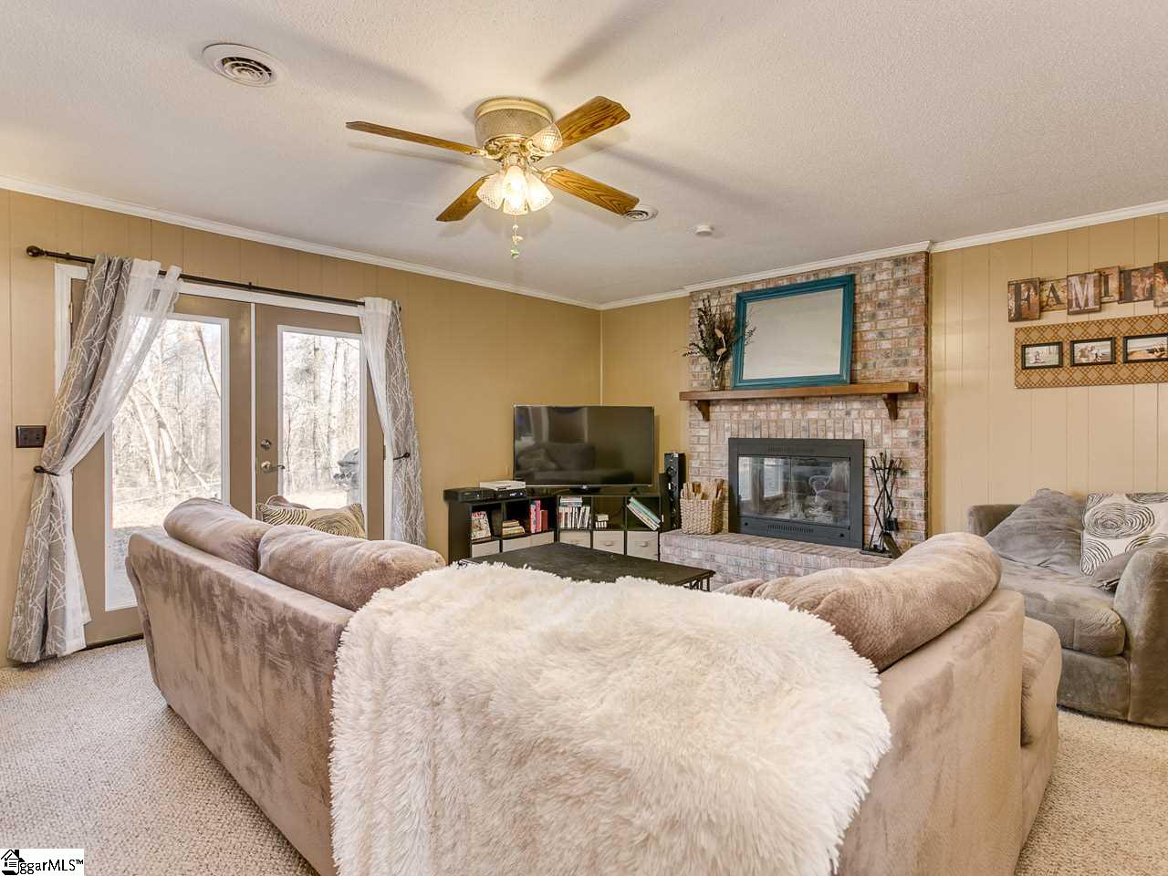 153 Wyatt Road Boiling Springs, SC 29316 - Photo 14 of 26
