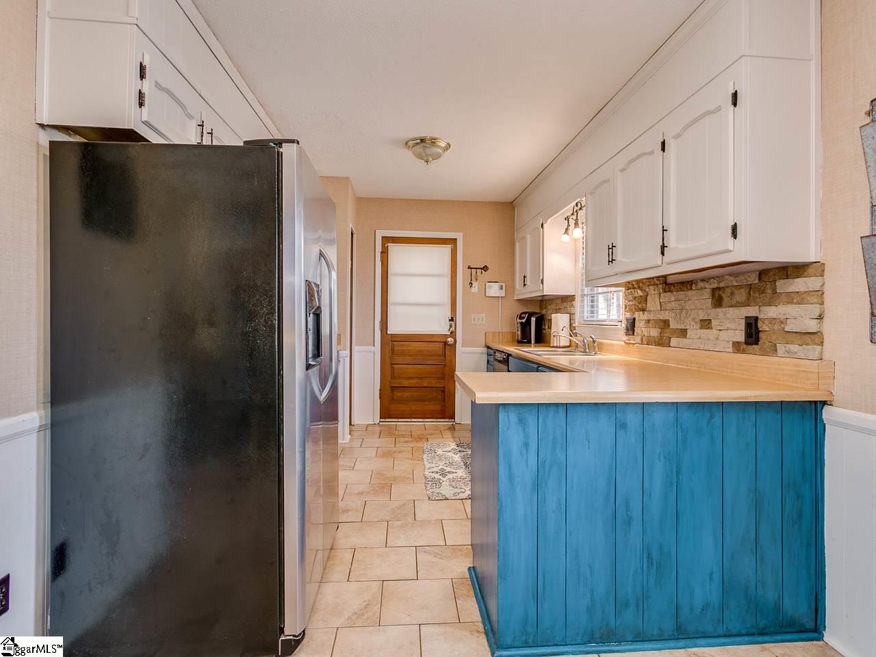 153 Wyatt Road Boiling Springs, SC 29316 - Photo 10 of 26