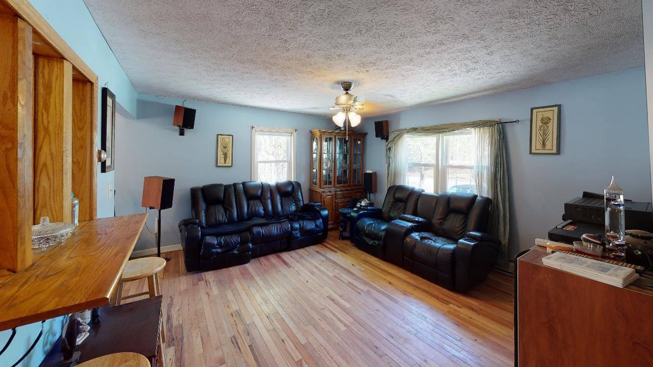 70 Railroad Avenue Springvale, ME 04083 - Photo 7 of 21 96651053_236941344070450_772994057721872