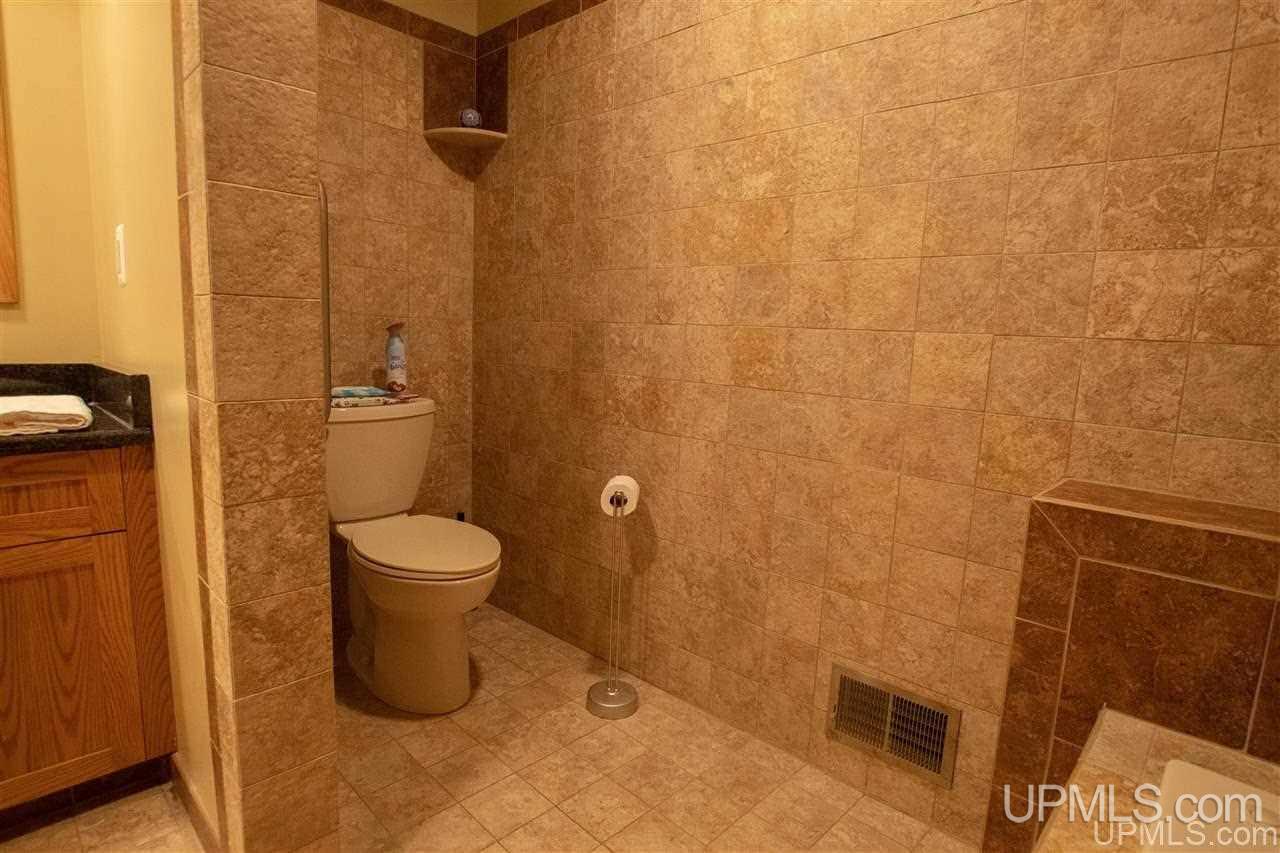 4855 Hendrickson Road Manistique, MI 49854 - Photo 30 of 42
