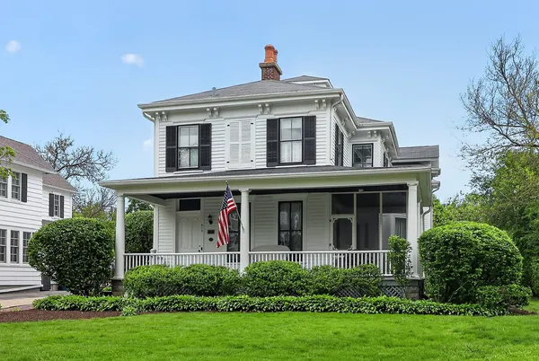$1,500,000 | 319 North Lincoln Street, Hinsdale, IL 60521