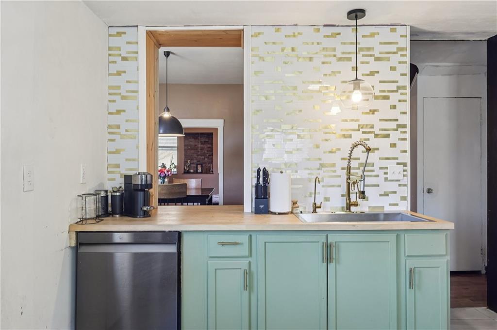 1619 Manhattan Street Pittsburgh, PA 15233 - Photo 13 of 27