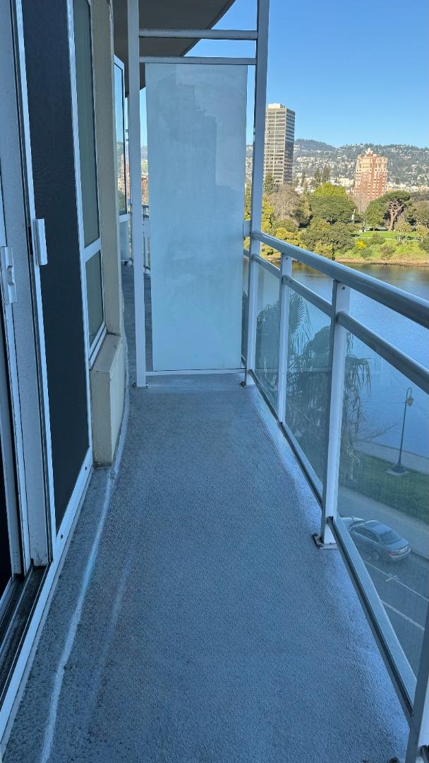 1 Lakeside Drive, Unit 602 Oakland, CA 94612 - Photo 26 of 26 a view of a bathroom with a sink and a window