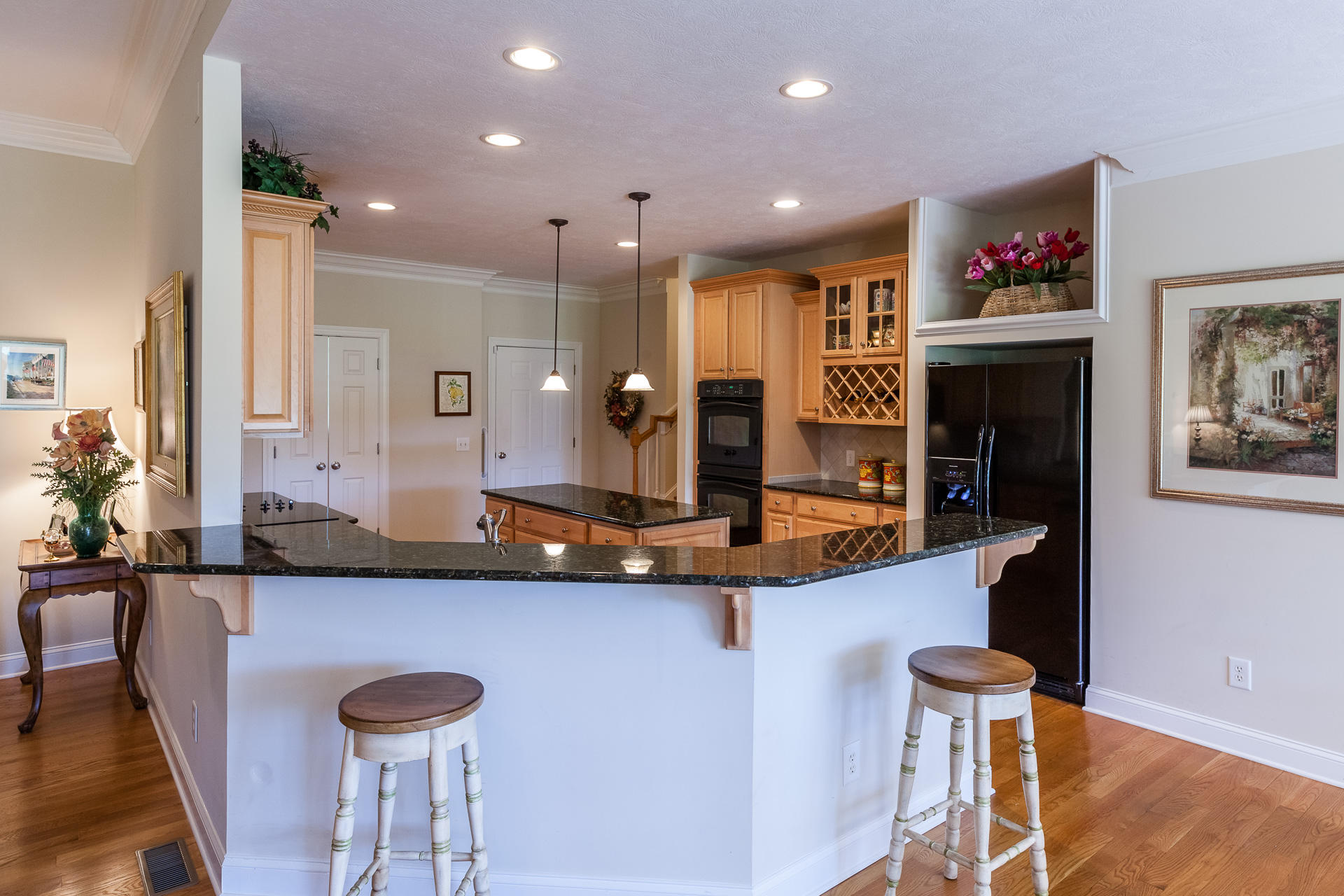 110 Pine Meadows Road Pinehurst, NC 28374 - Photo 8 of 36 Kitchen Bar
