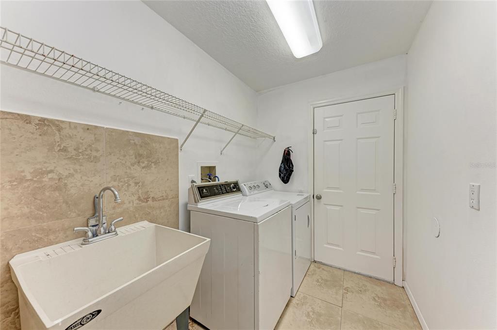 4906 Peridia Boulevard East Bradenton, FL 34203 - Photo 34 of 64