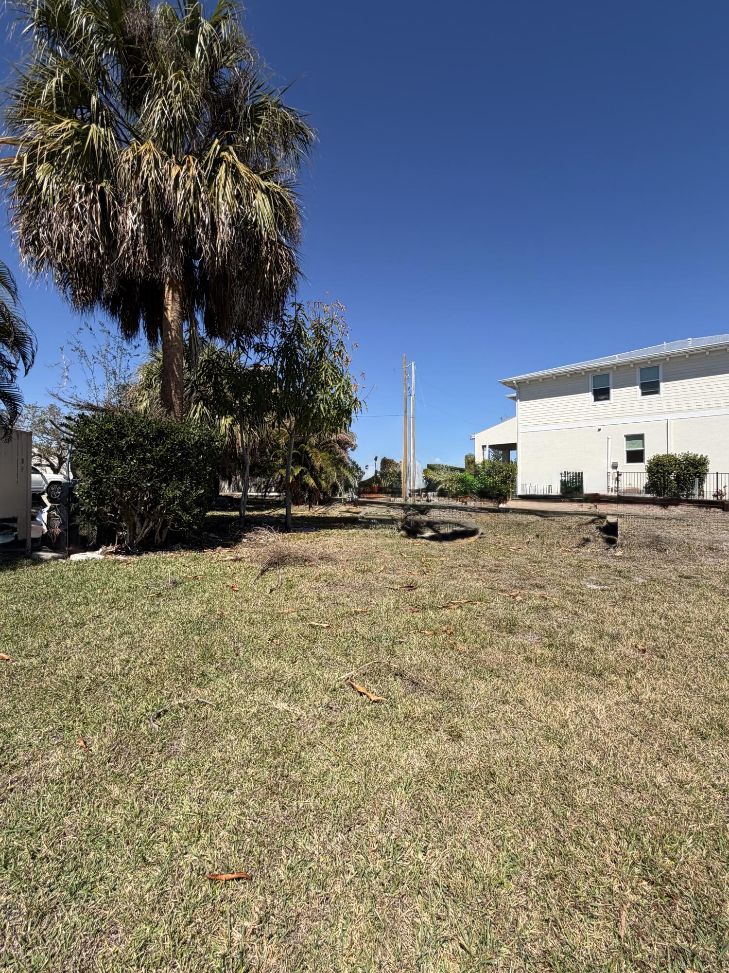 4575 Southeast Manatee Lane Stuart, FL 34997 - Photo 6 of 7 IMG_2369