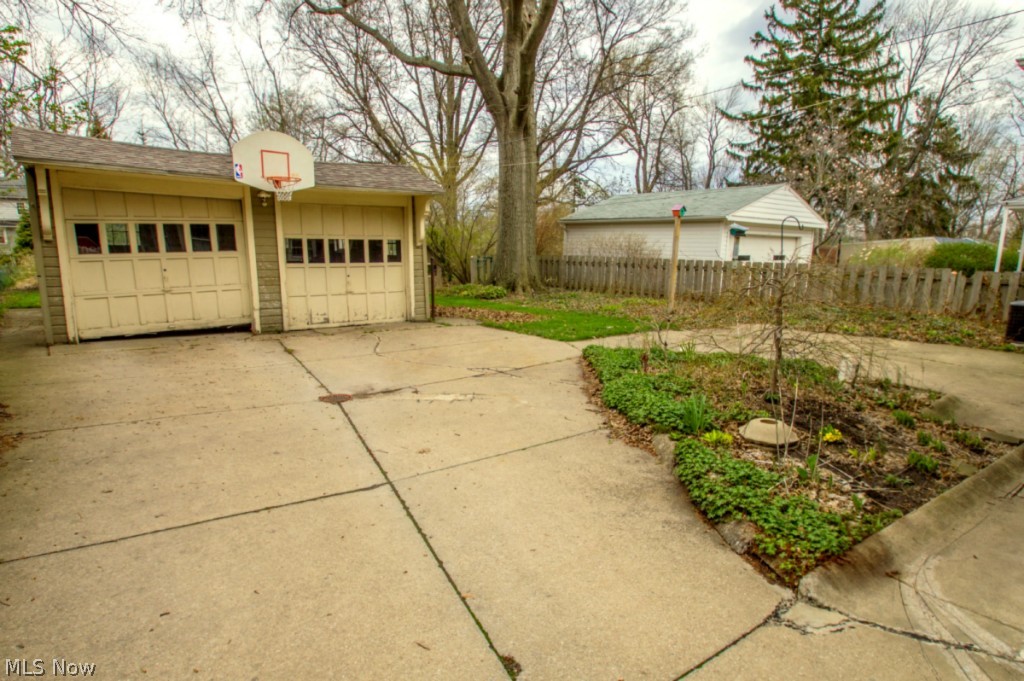 1504 Felton Road South Euclid, OH 44121 - Photo 19 of 20